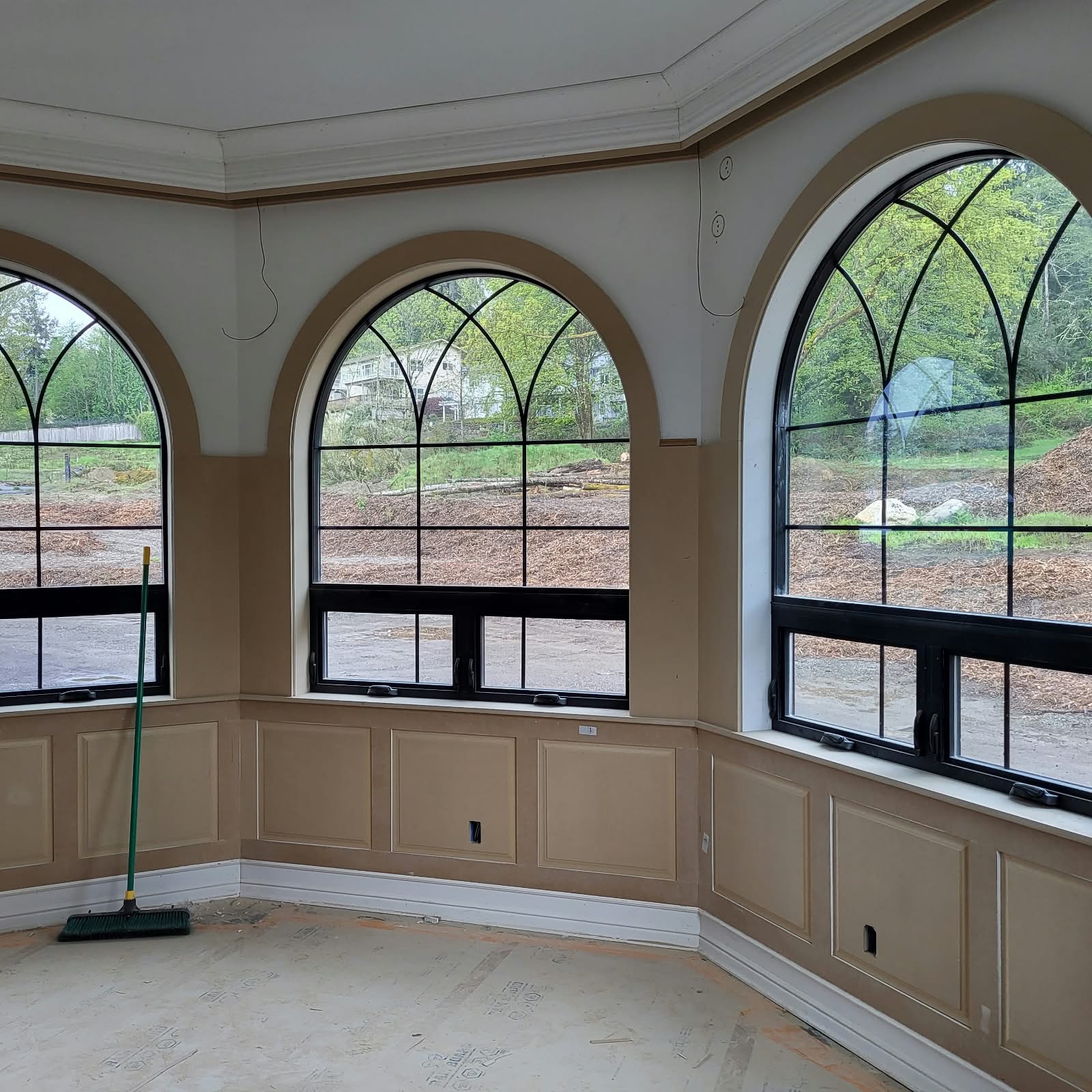 Trim & wall details